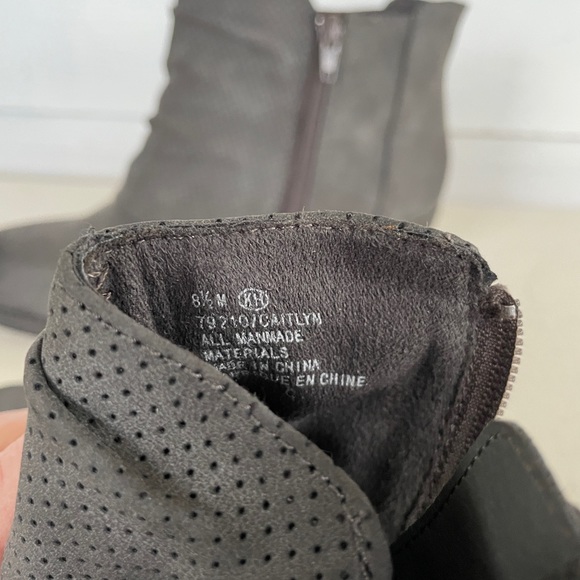 Grey Maurice’s Ankle Boots - Picture 3 of 5